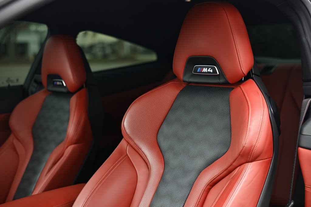 Certified 2025 BMW M4 Competition w/ Executive Package image 24