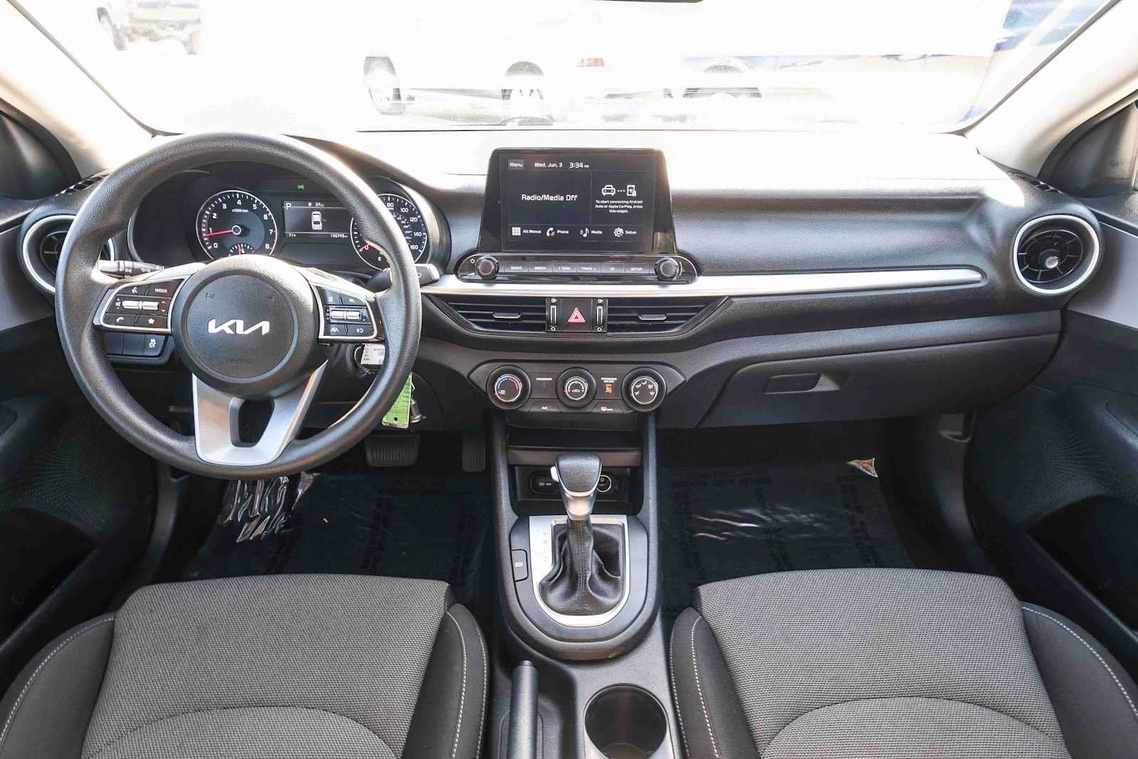 Used 2022 Kia Forte LXS FWD image 11