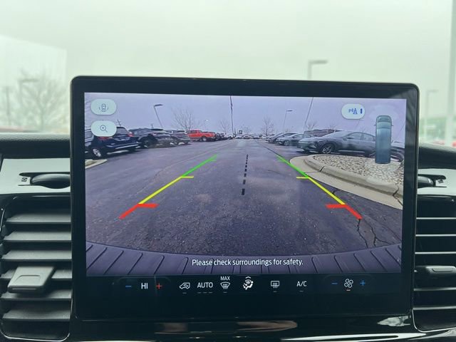 Used 2024 Ford Transit 350 XLT image 19