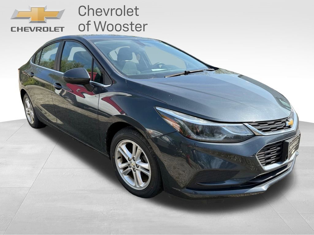 Used 2017 Chevrolet Cruze LT w/ Convenience Package FWD image 8