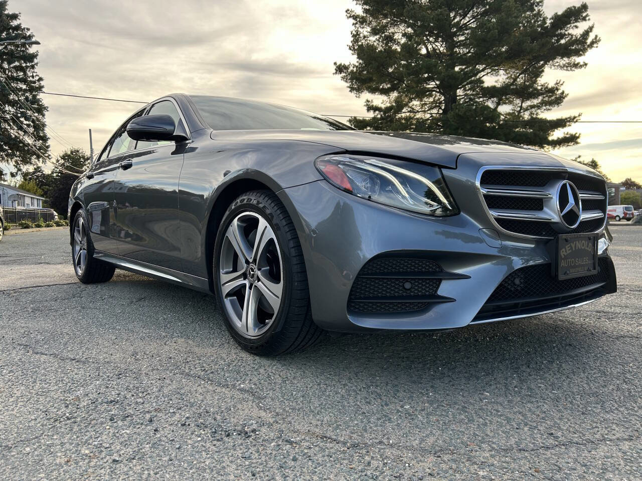 Used 2020 Mercedes-Benz E 350 4MATIC Sedan w/ Parking Assistance Package image 6