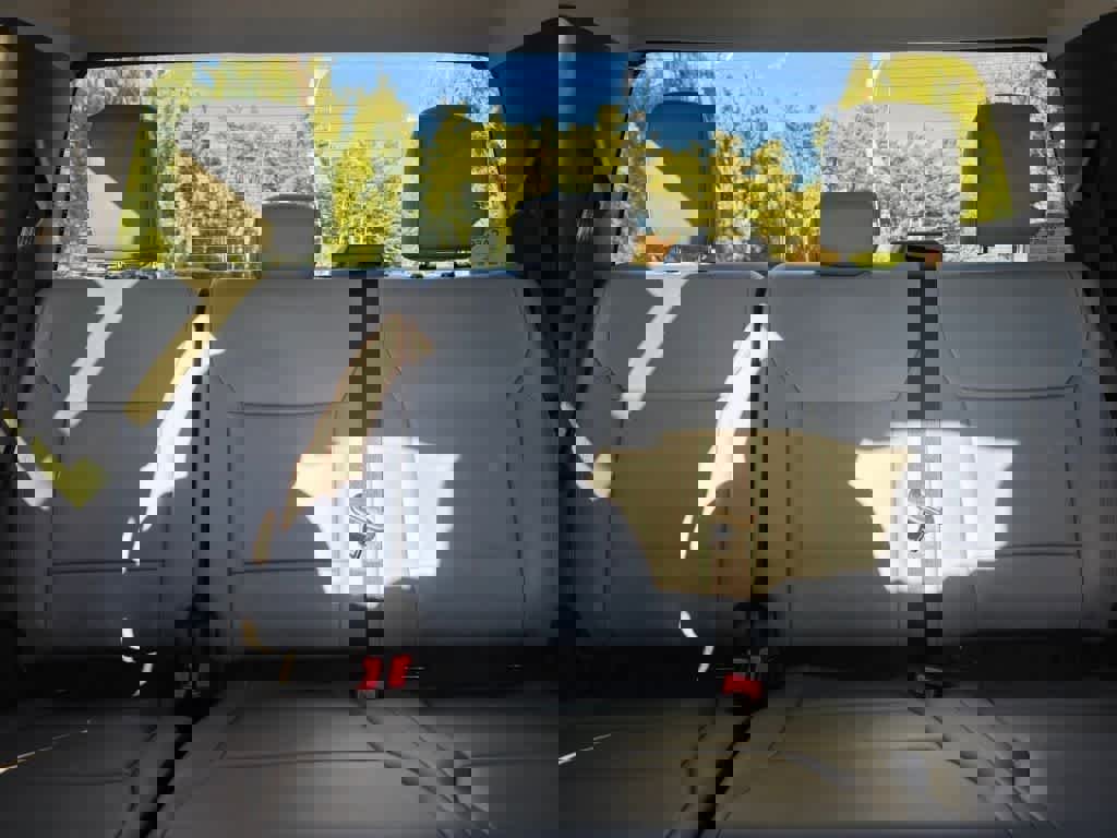 New 2025 Ford F150 Lightning Flash image 28