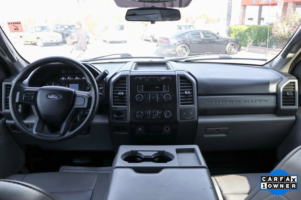 Used 2017 Ford F450 XL w/ Power Equipment Group image 27