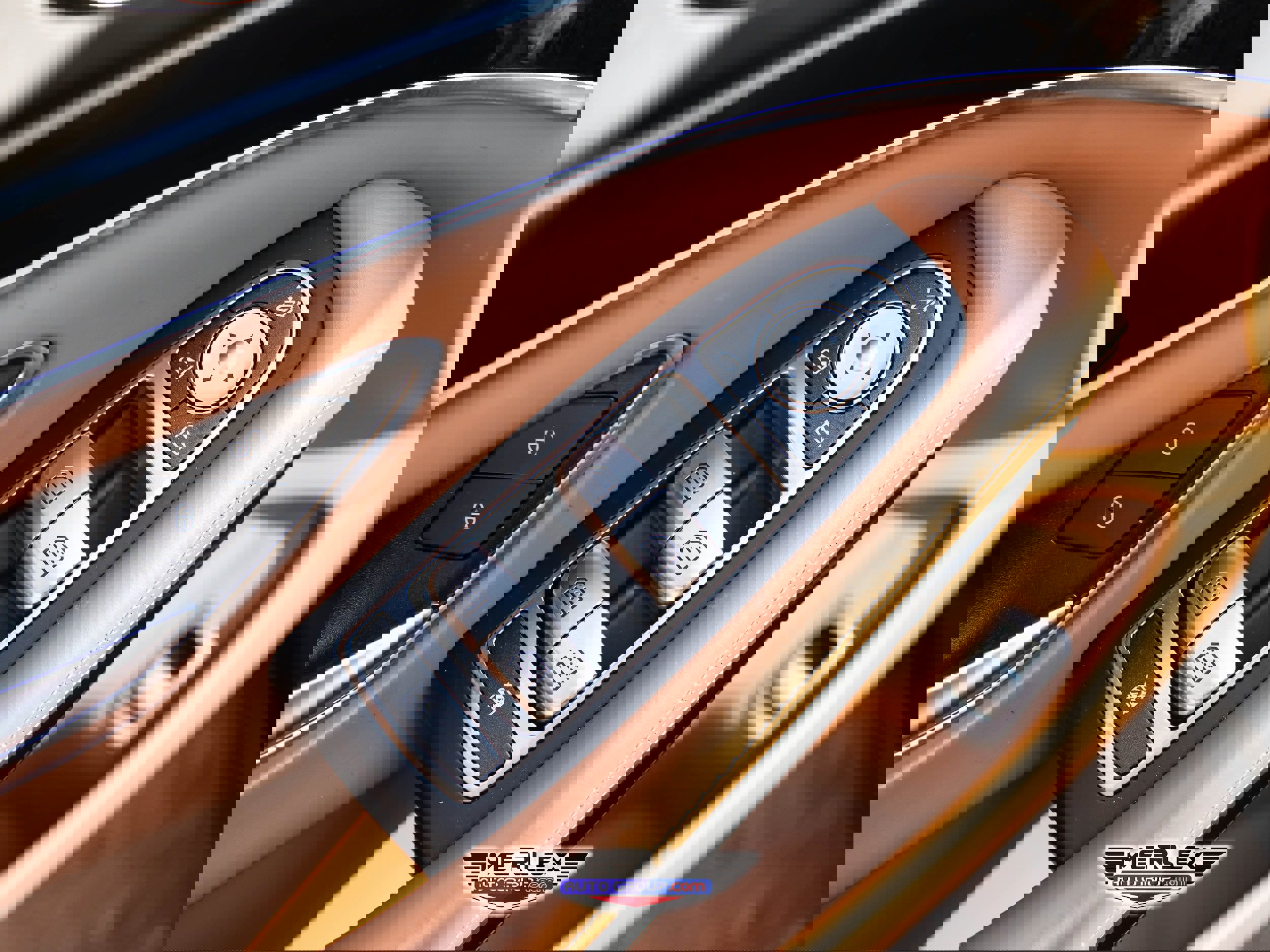 Used 2019 Mercedes-Benz S 560 4MATIC Sedan w/ Premium Package image 44