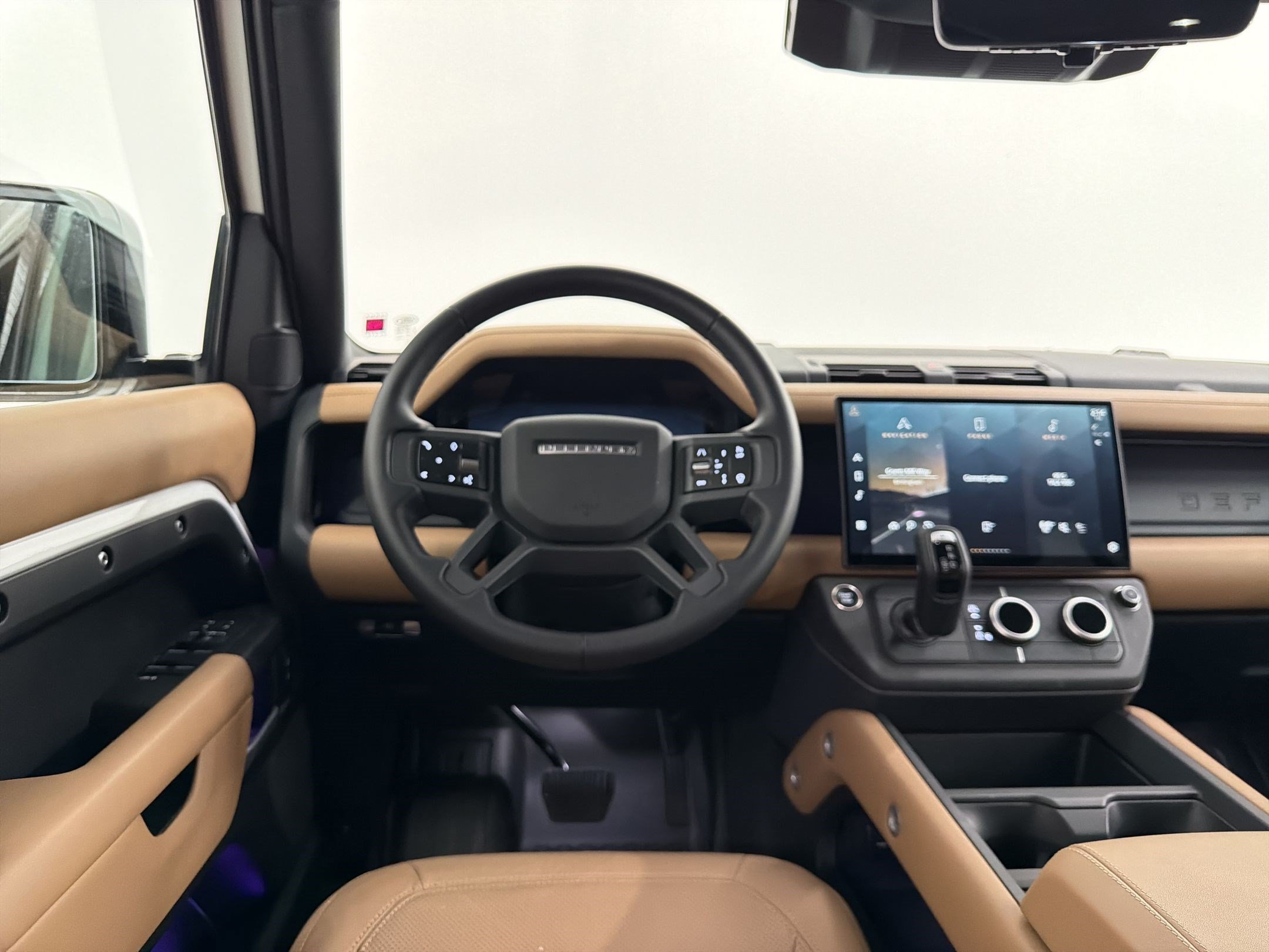 New 2026 Land Rover Defender 110 X-Dynamic SE AWD/4WD image 27