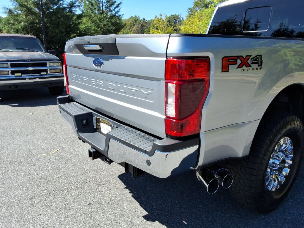Used 2022 Ford F250 Lariat w/ Chrome Package AWD/4WD image 15