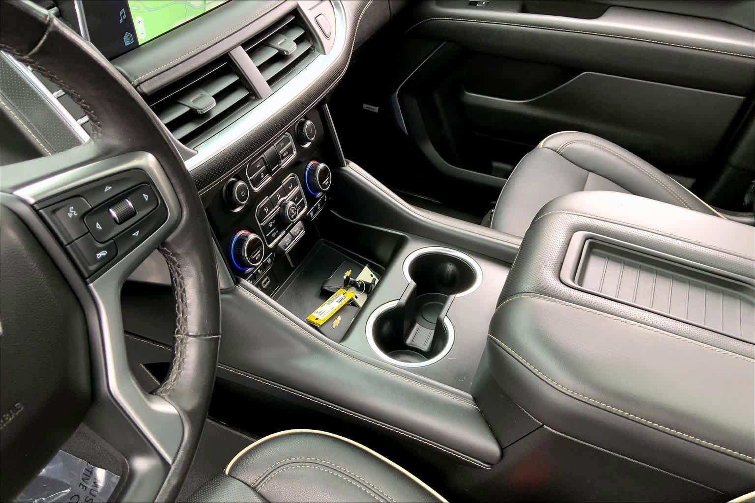 Used 2022 Chevrolet Tahoe Premier AWD/4WD image 18