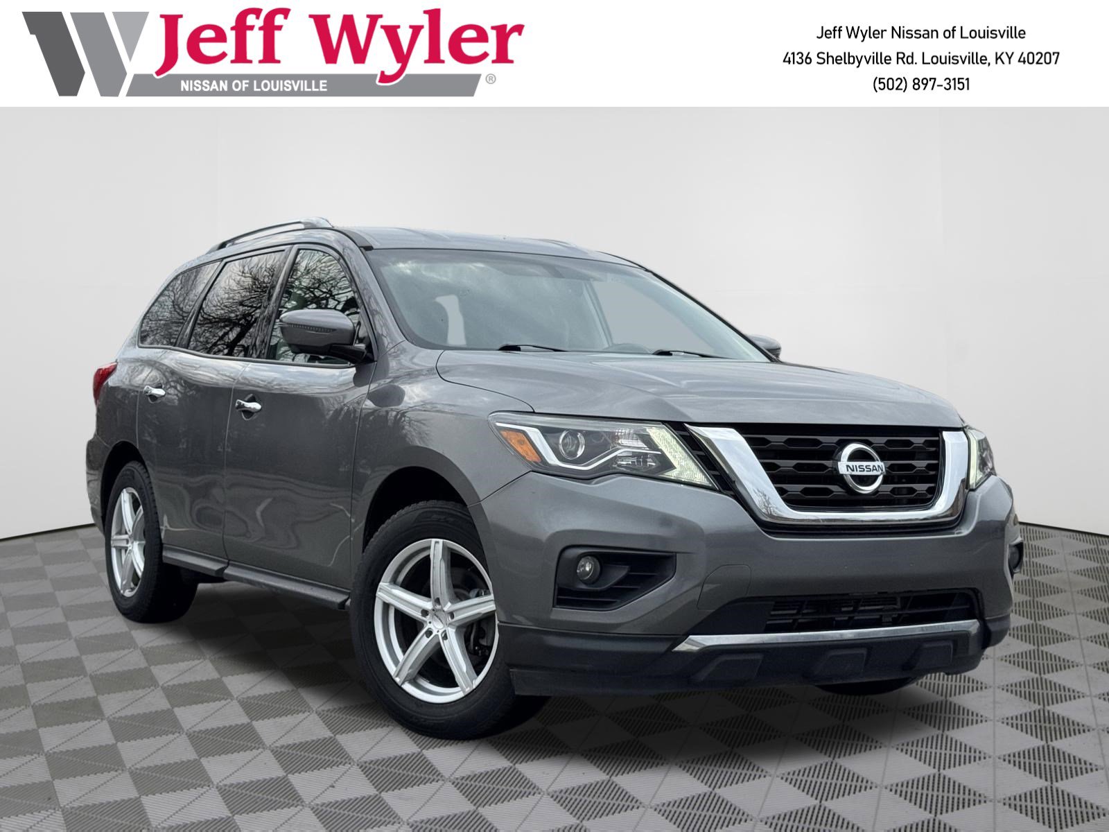 Certified 2020 Nissan Pathfinder SL image 1