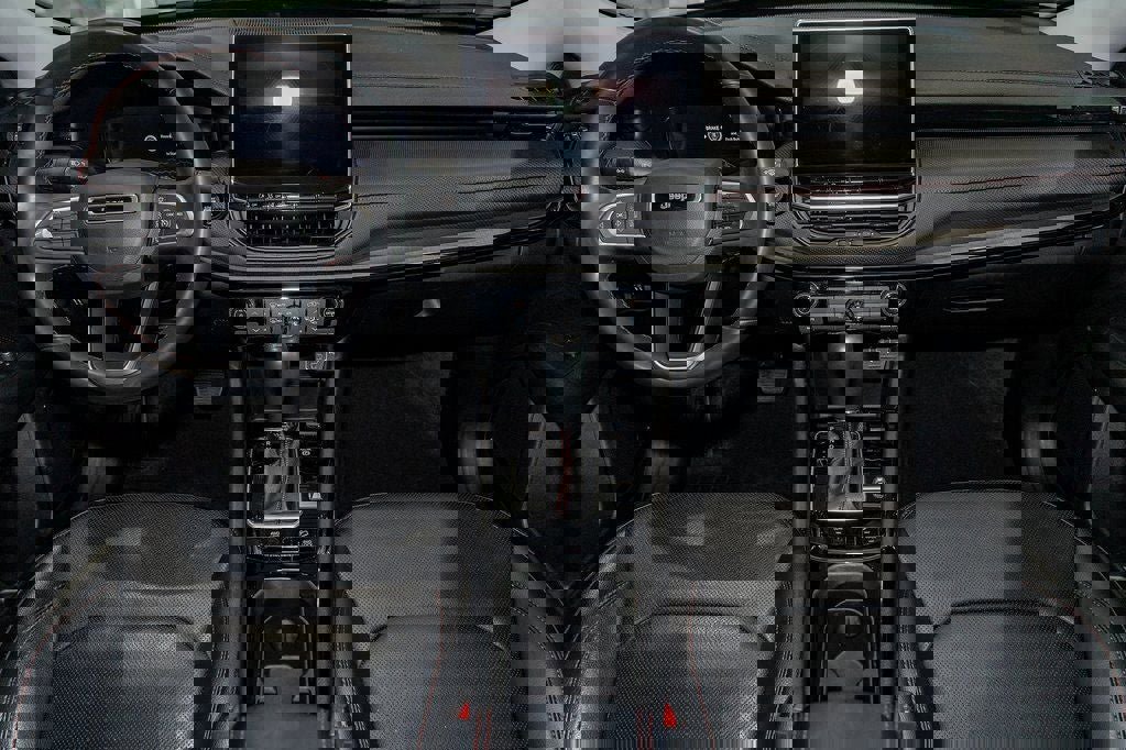 Used 2022 Jeep Compass Trailhawk w/ Trailhawk Elite Group image 33