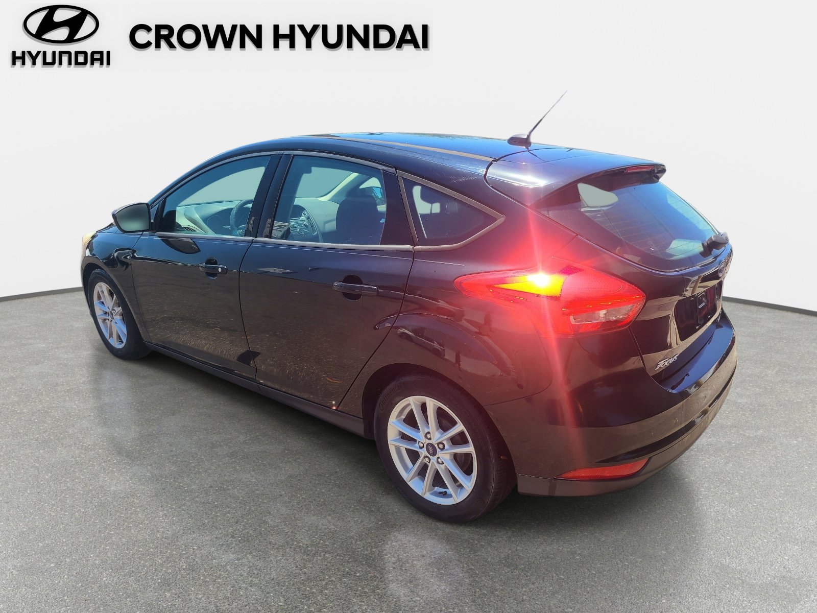 Used 2016 Ford Focus SE FWD image 6