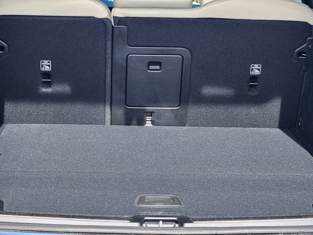 New 2026 Volvo XC60 T8 Ultra w/ Protection Package Premier image 21