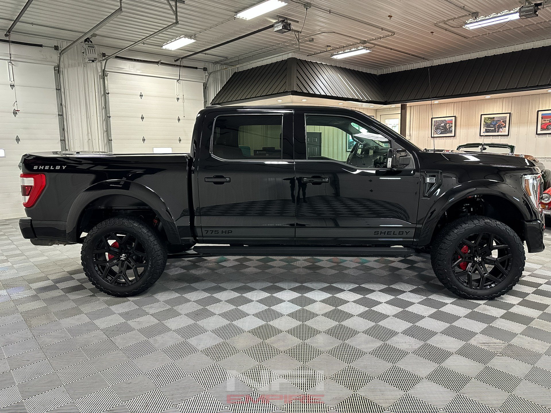 Used 2021 Ford F150 Lariat w/ Equipment Group 502A High AWD/4WD image 7