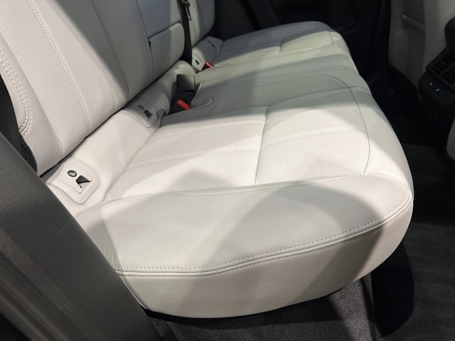 Used 2025 Land Rover Range Rover Evoque S image 45