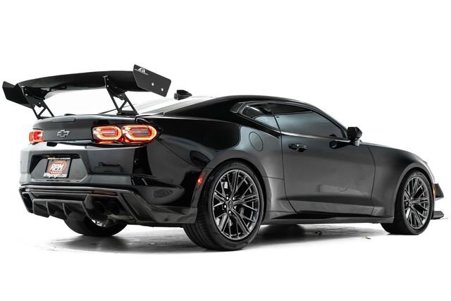 Used 2023 Chevrolet Camaro ZL1 image 4
