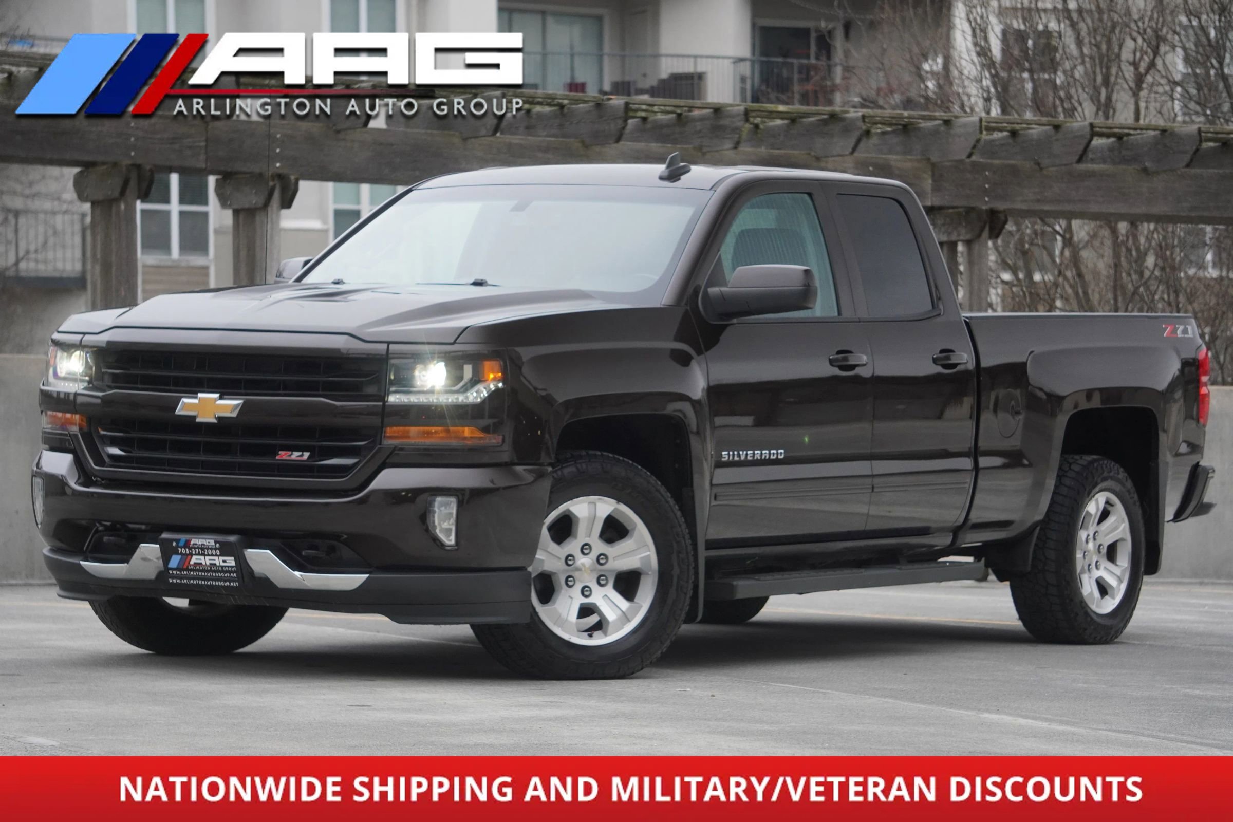 Used 2018 Chevrolet Silverado 1500 LT w/ All Star Edition AWD/4WD image 1