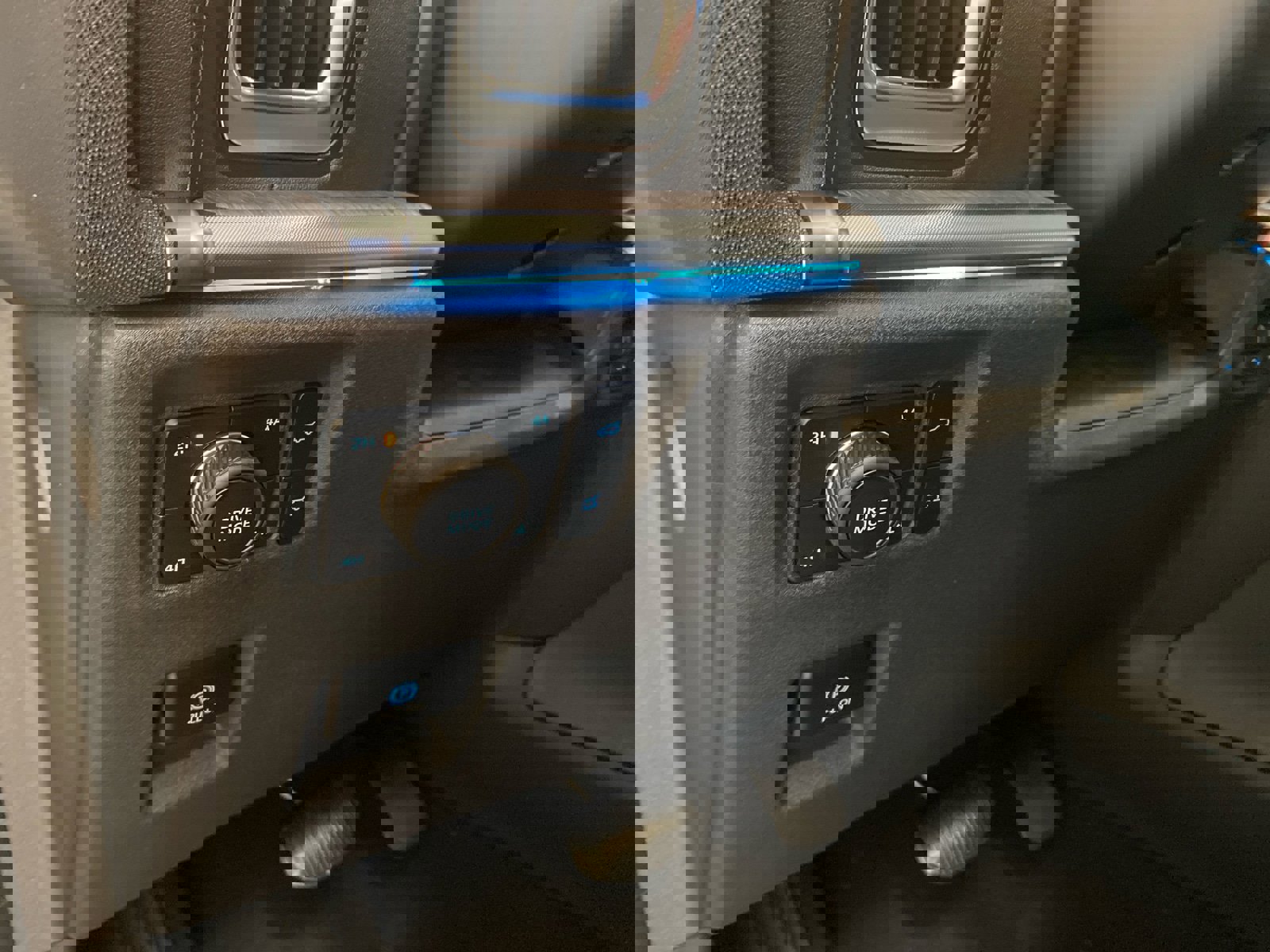 New 2025 Ford Expedition Max Platinum w/ Platinum Ultimate Package image 22