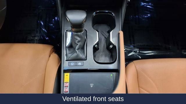 Used 2025 Lexus ES 300h w/ Technology Package image 35