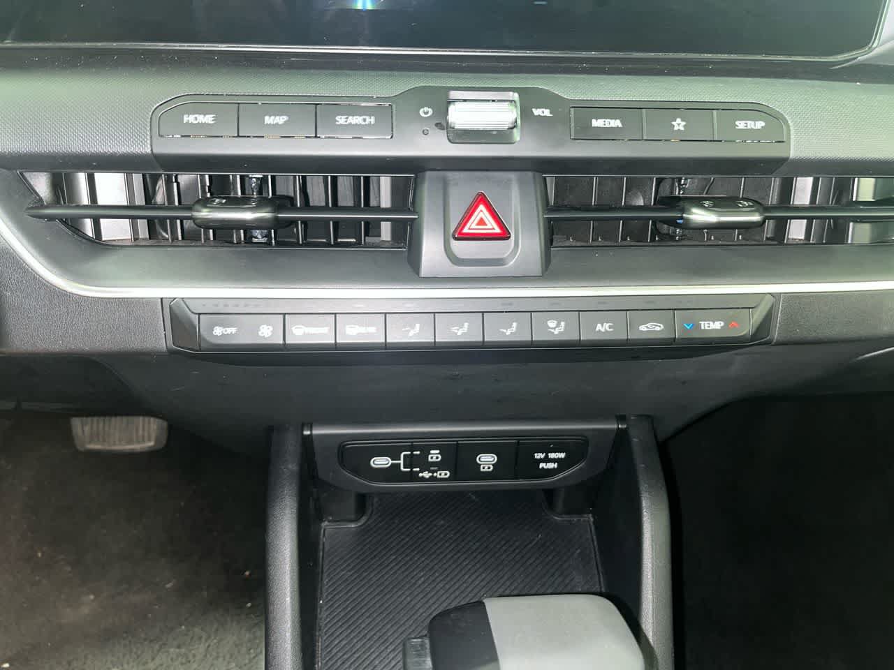 Used 2025 Kia K4 FWD image 21