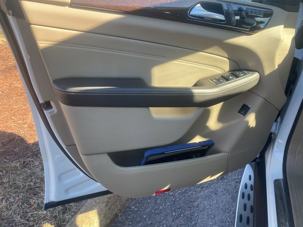 Used 2015 Mercedes-Benz ML 350 2WD image 11