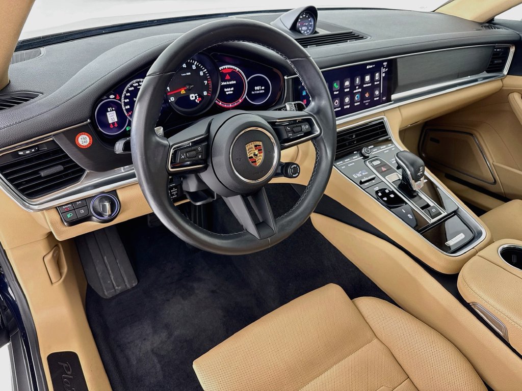 Certified 2023 Porsche Panamera image 4