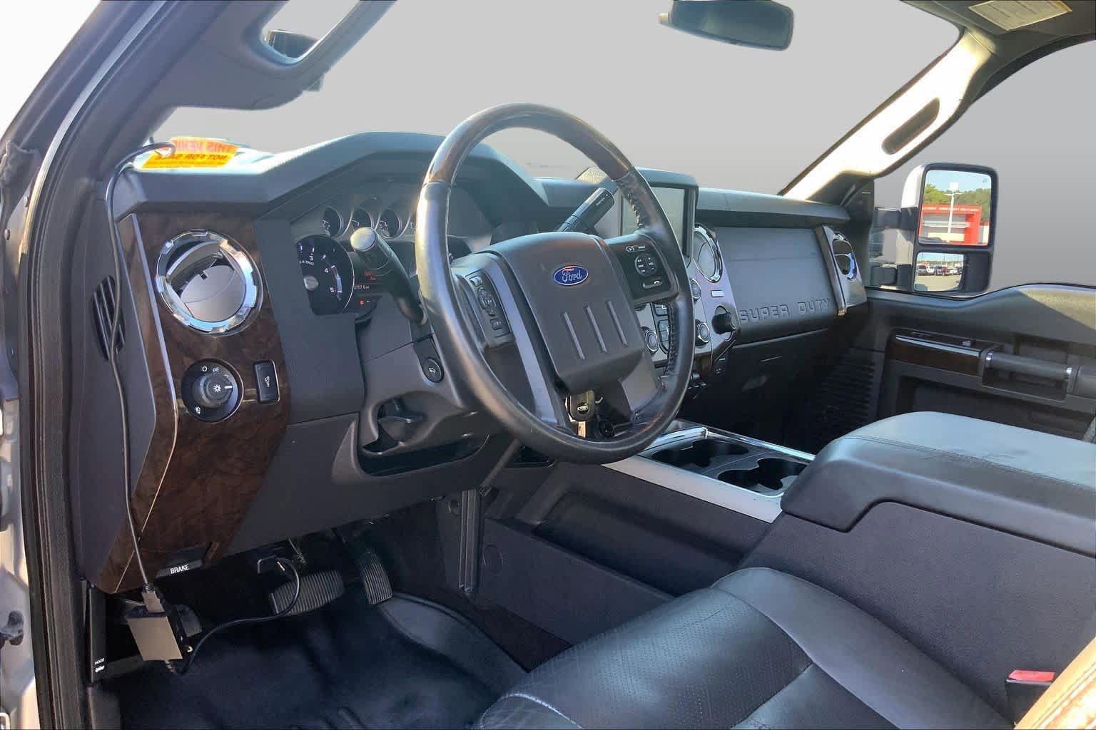 Used 2015 Ford F250 Platinum AWD/4WD image 17