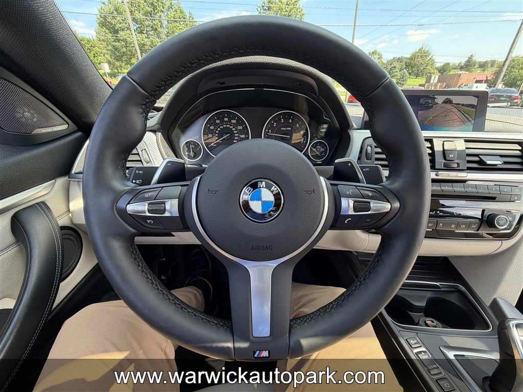 Used 2019 BMW 440i Coupe w/ M Sport Package RWD image 9