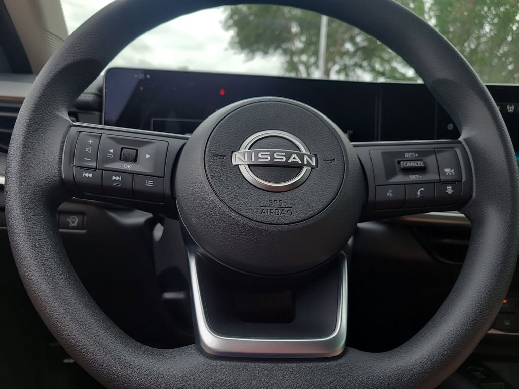 Certified 2025 Nissan Kicks SV FWD image 23
