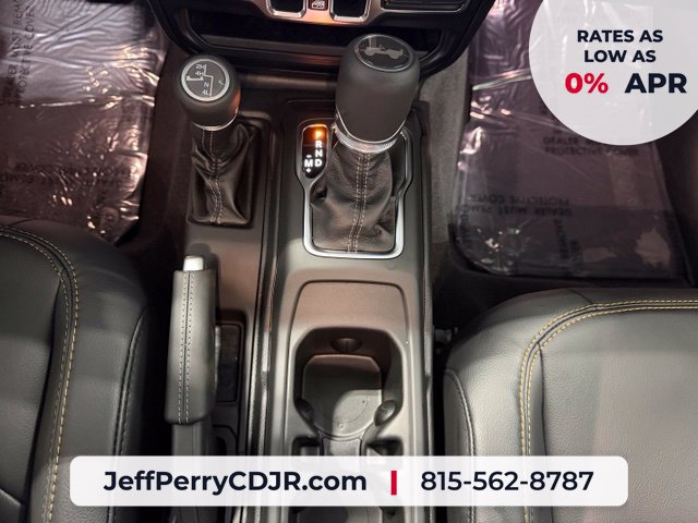 New 2026 Jeep Wrangler Unlimited Sahara AWD/4WD image 18