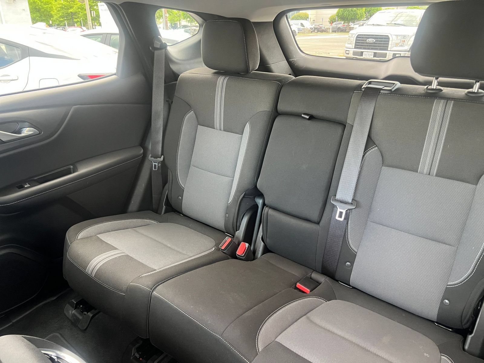 Used 2025 Chevrolet Blazer LT FWD image 40