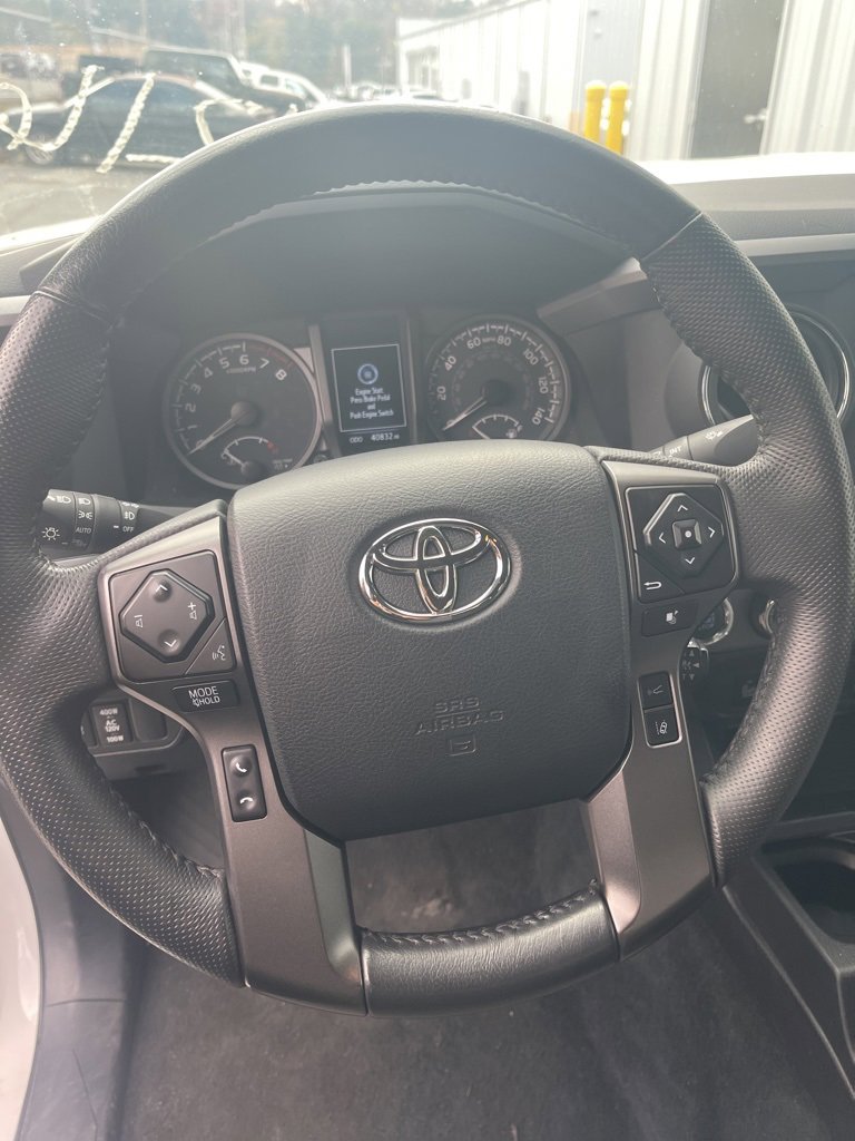 Used 2023 Toyota Tacoma SR image 9