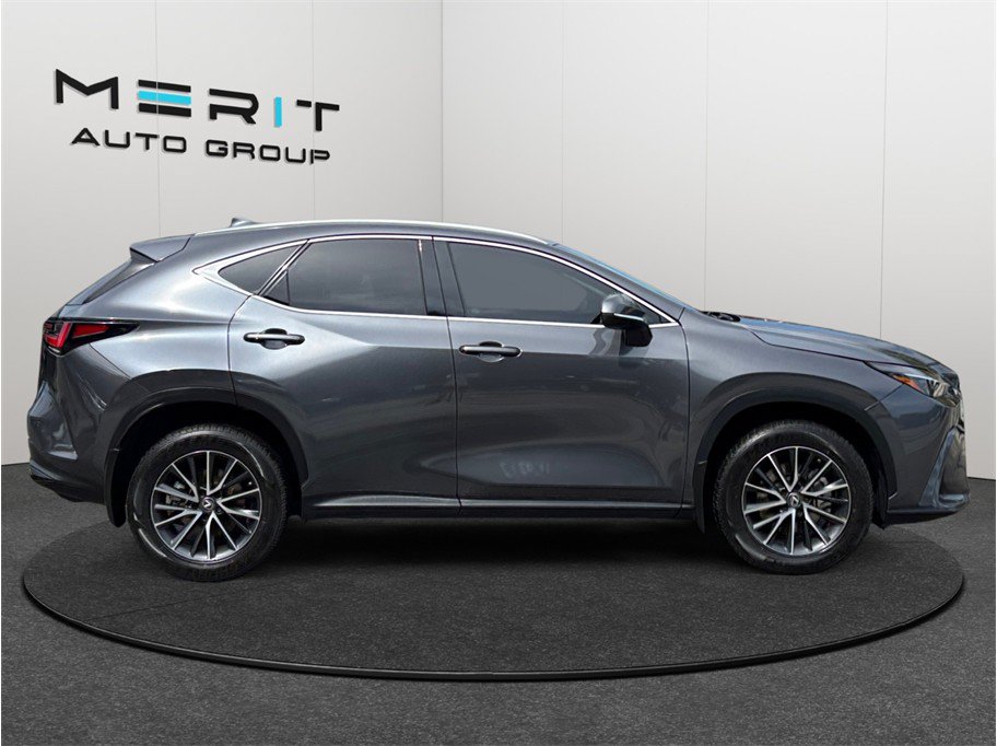 Used 2022 Lexus NX 250 FWD w/ Towing Package (2000 Lbs) image 10