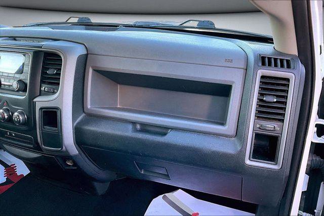 Used 2017 RAM 1500 ST w/ SXT Appearance Group image 26