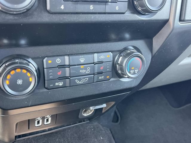 Used 2020 Ford F150 XLT w/ Equipment Group 302A Luxury RWD image 40