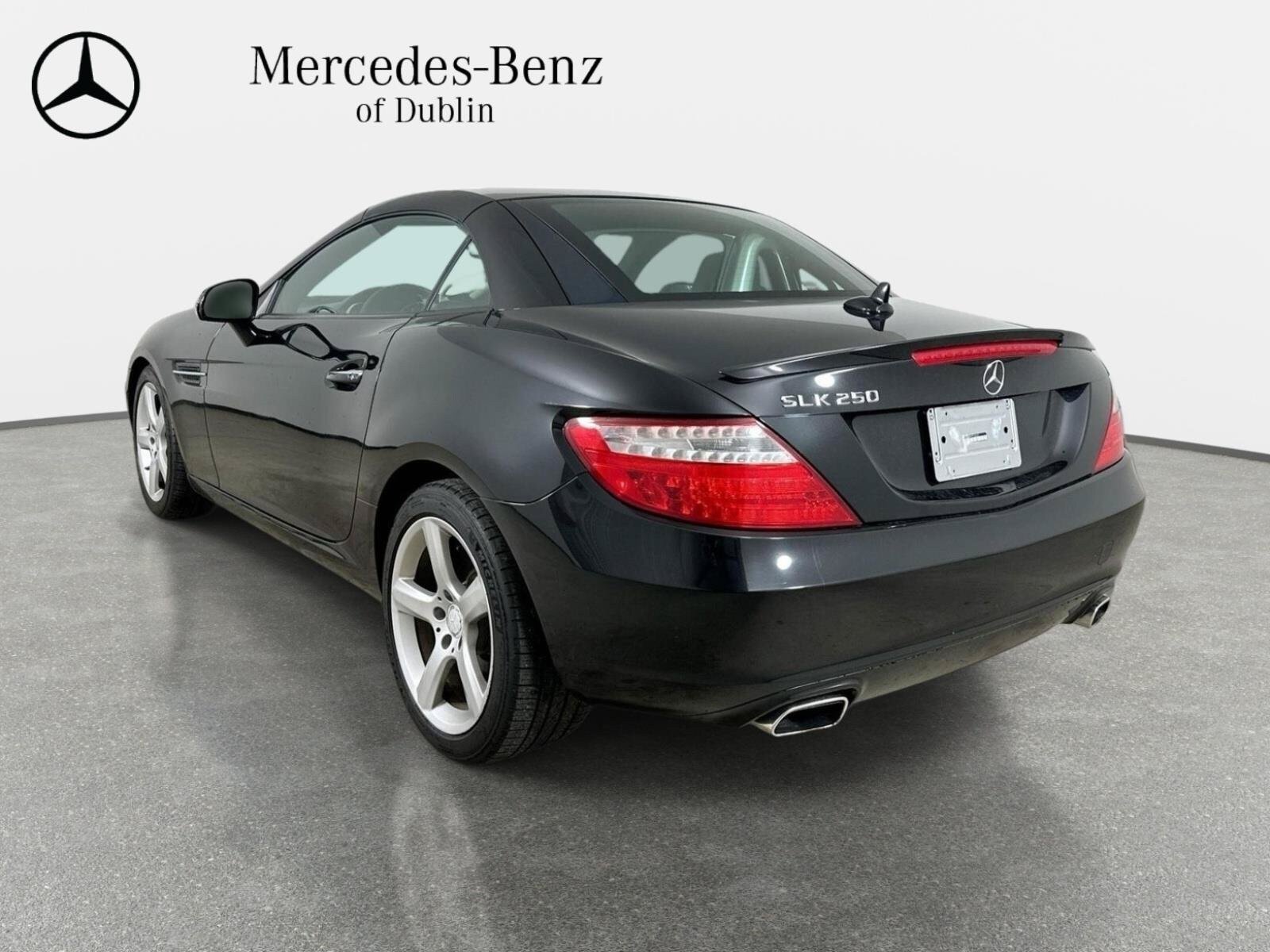 Certified 2015 Mercedes-Benz SLK 250 image 4