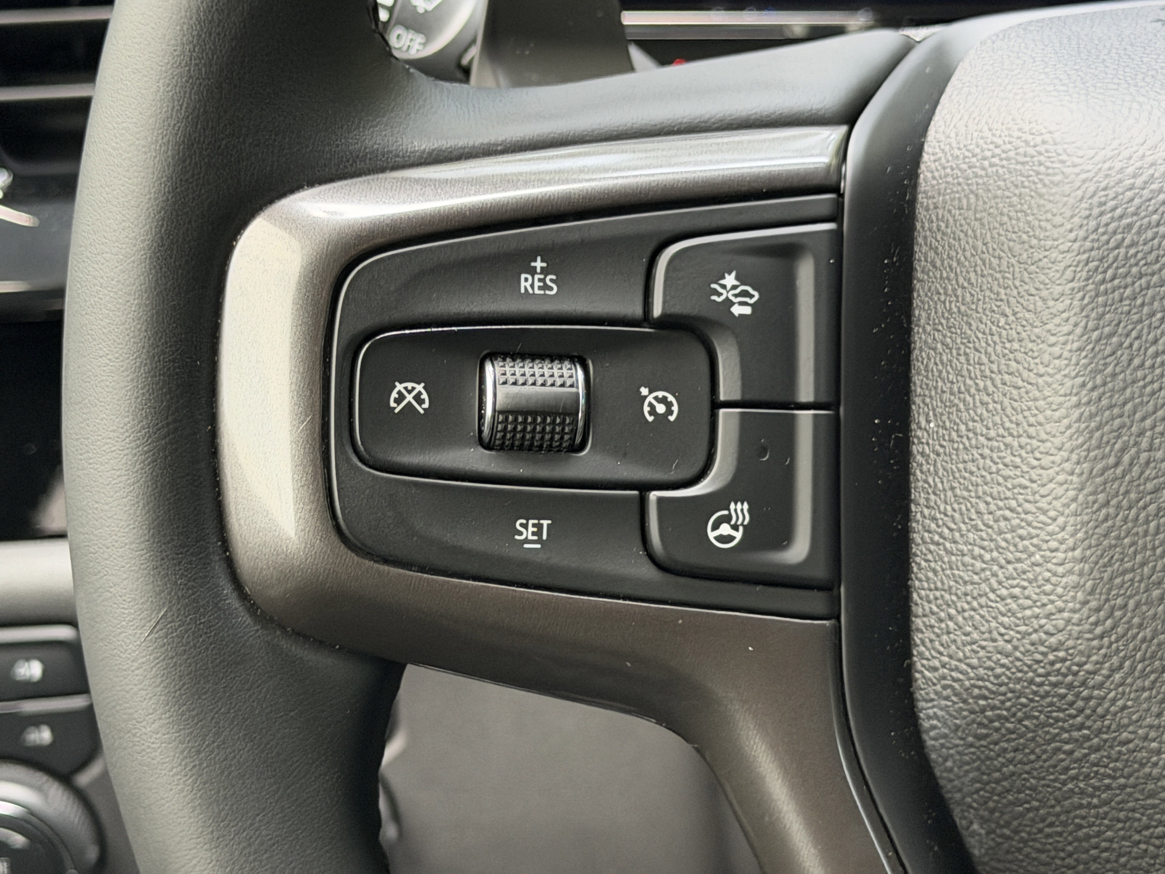 Used 2024 Chevrolet Silverado 1500 ZR2 AWD/4WD image 37