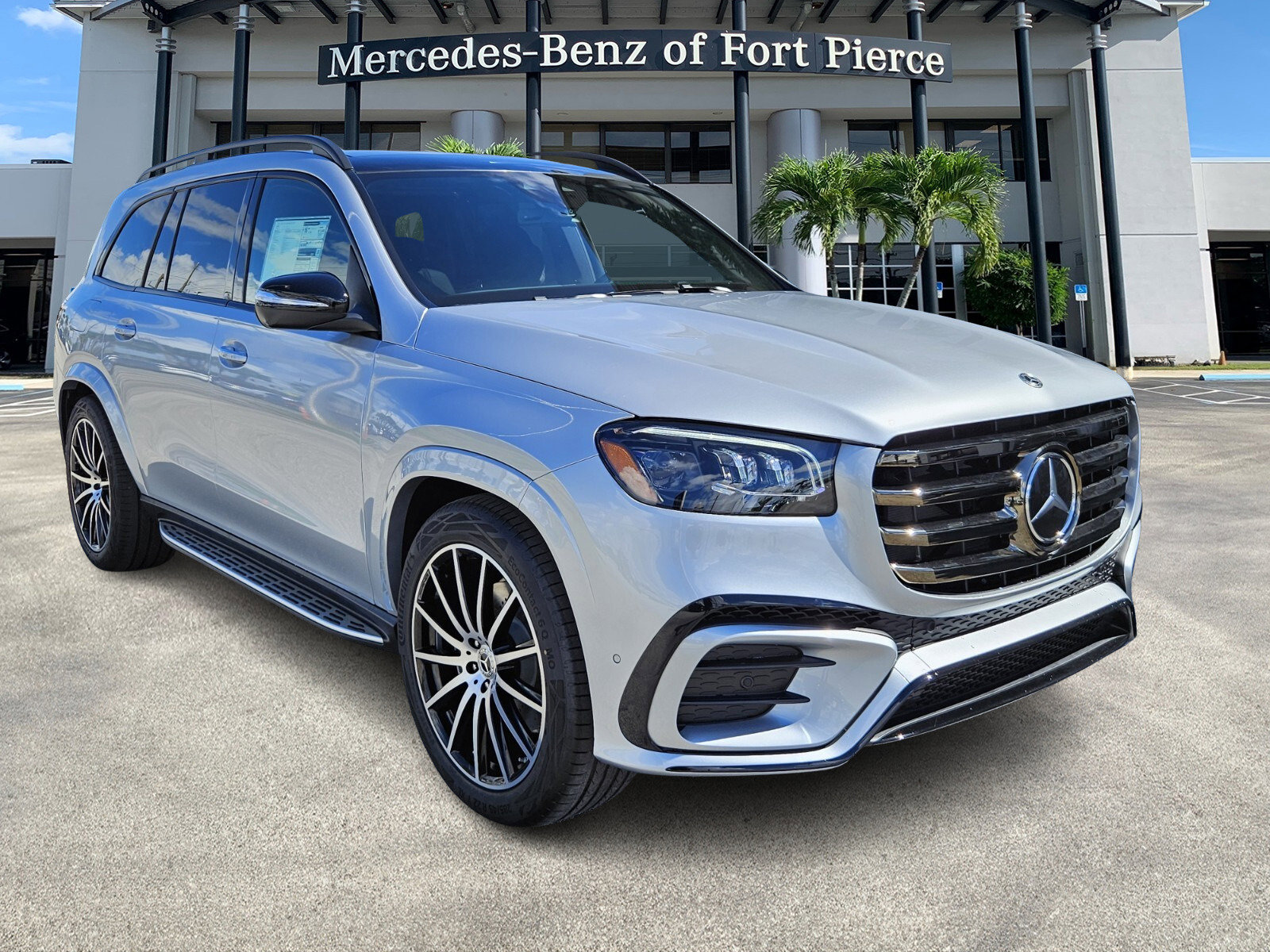 New 2026 Mercedes-Benz GLS 580 4MATIC