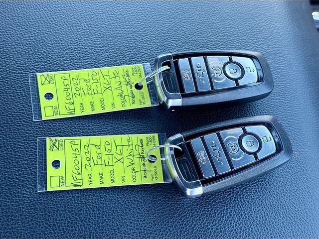 Certified 2022 Ford F150 XLT w/ Equipment Group 302A High image 33