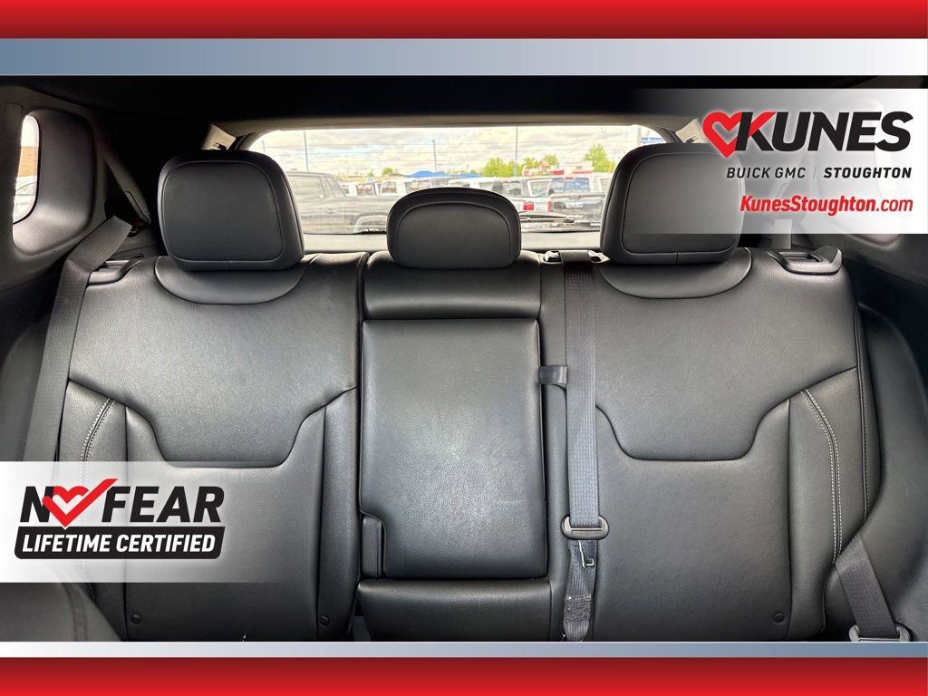 Used 2025 Jeep Compass Limited AWD/4WD image 37