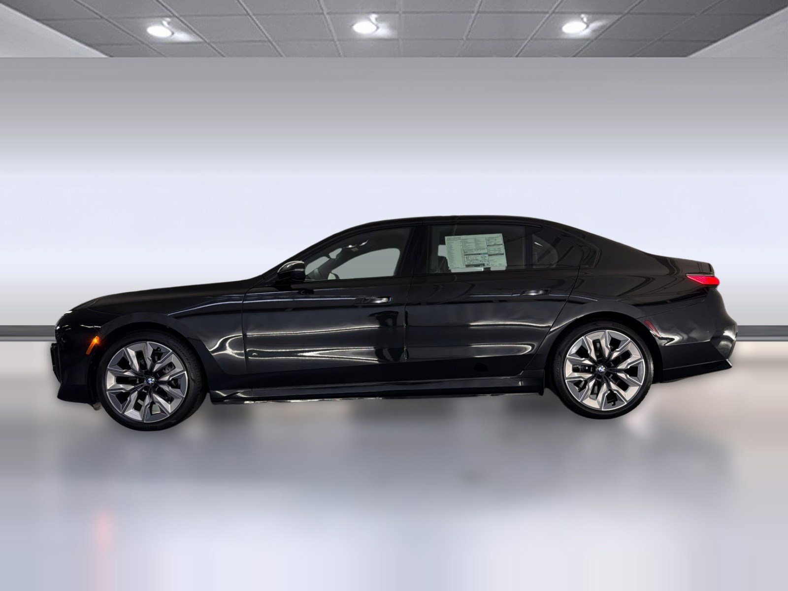 New 2025 BMW i7 eDrive50 w/ M Sport Package image 2