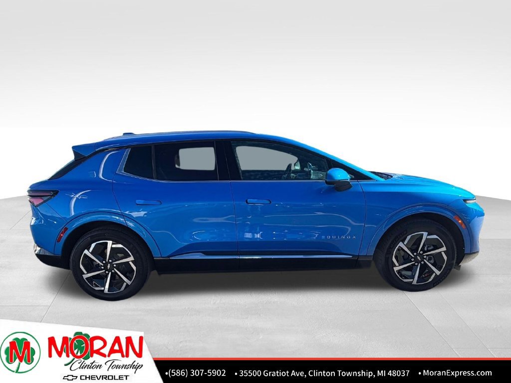 Used 2025 Chevrolet Equinox EV LT w/ Convenience Package FWD image 7