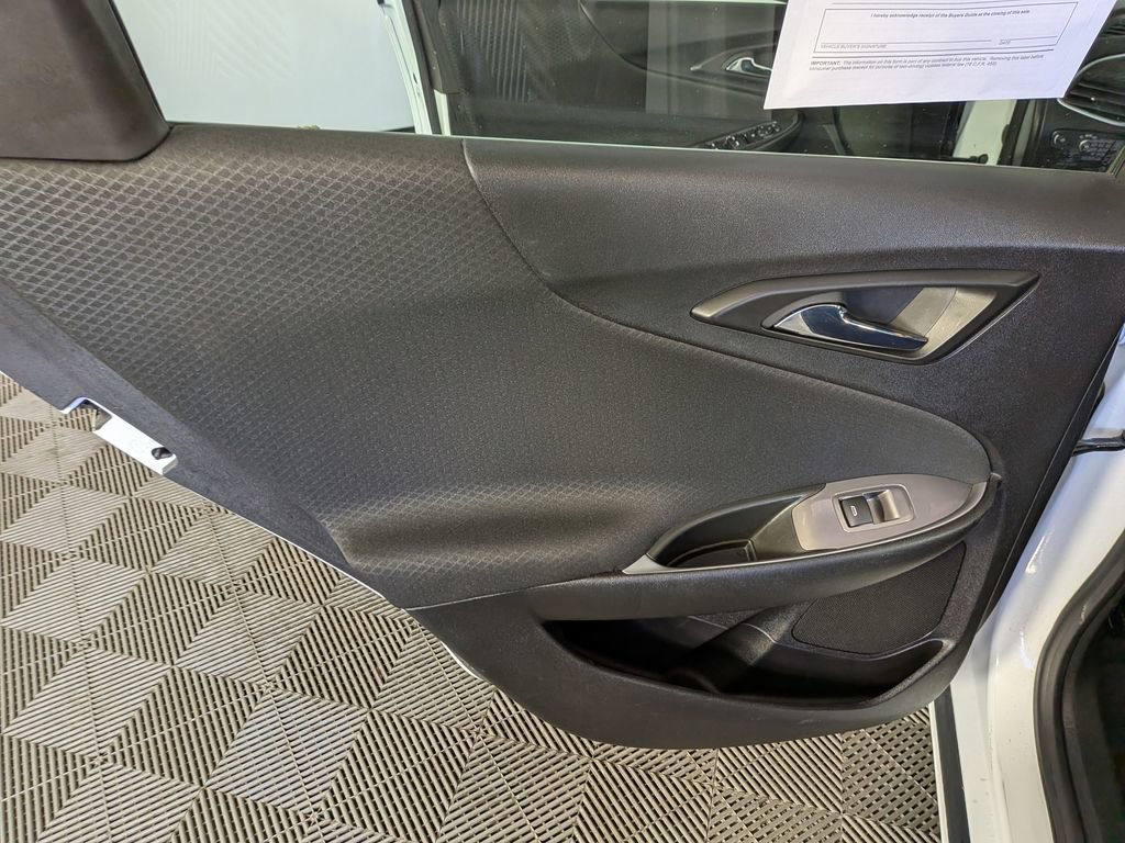 Used 2024 Chevrolet Malibu LT image 29