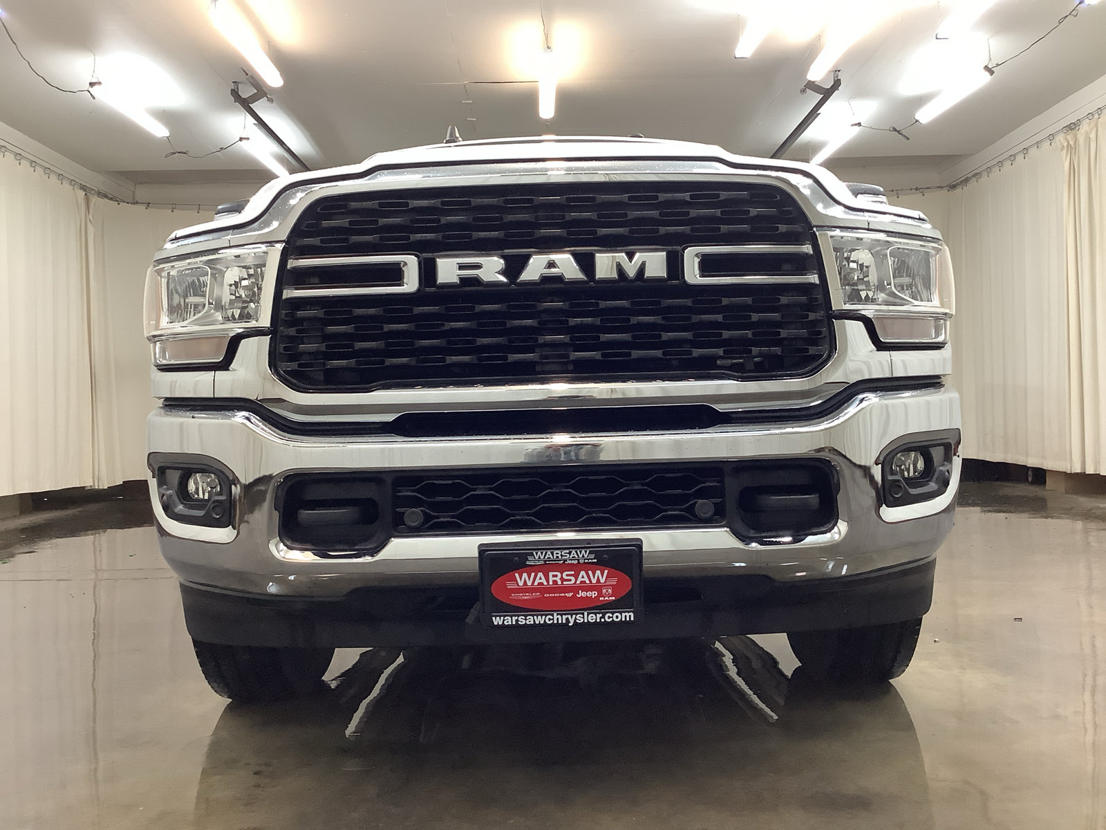 Used 2023 RAM 2500 Big Horn w/ Level 1 Equipment Group AWD/4WD image 11