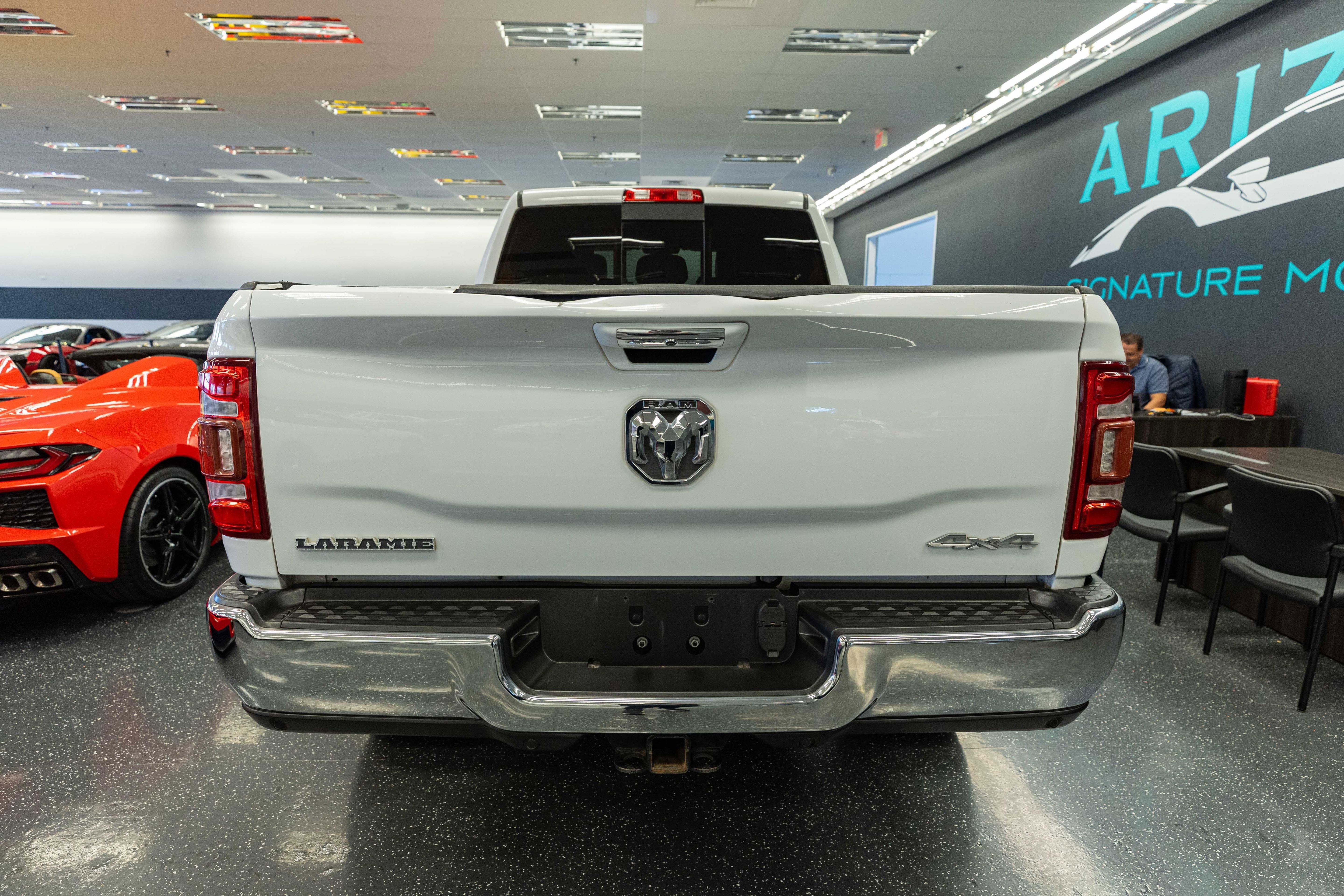 Used 2020 RAM 3500 Laramie AWD/4WD image 8