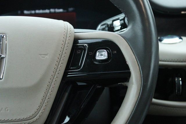 Used 2023 Lincoln Aviator Reserve w/ Elements Package Plus image 26