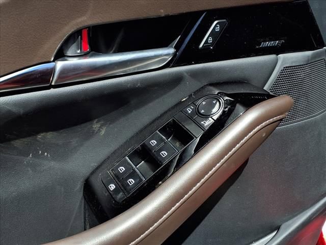 New 2025 MAZDA CX-30 2.5 Turbo w/ Premium Plus Pkg image 18
