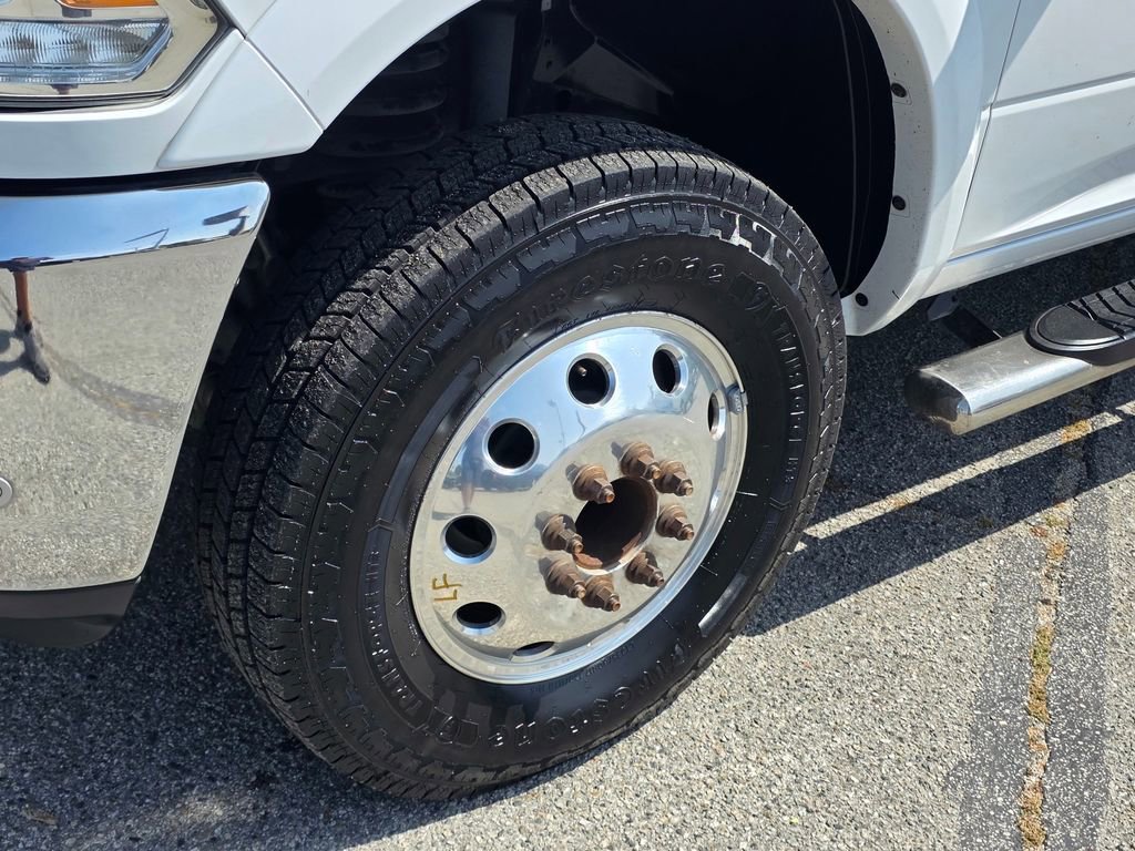 Used 2018 RAM 3500 Laramie w/ Convenience Group AWD/4WD image 11