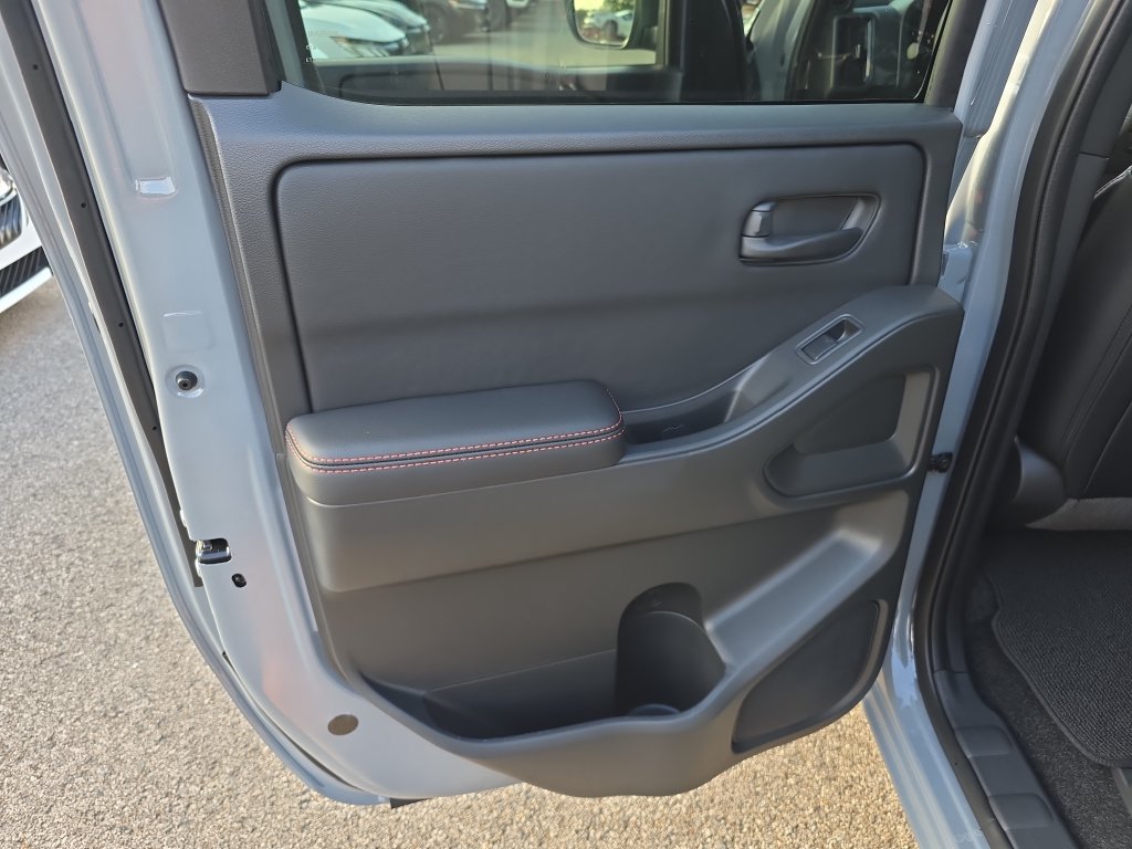 New 2027 Nissan Frontier PRO-4X AWD/4WD image 37