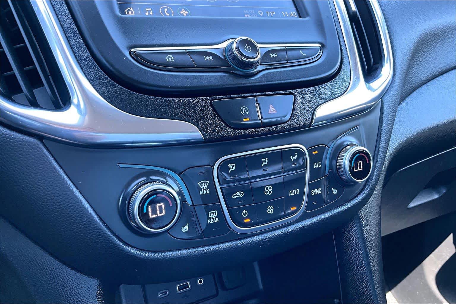 Used 2024 Chevrolet Equinox LT AWD/4WD image 31