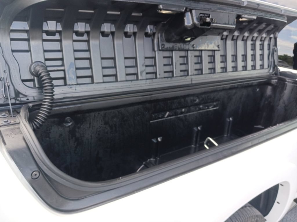 Used 2021 RAM 1500 Laramie AWD/4WD image 40