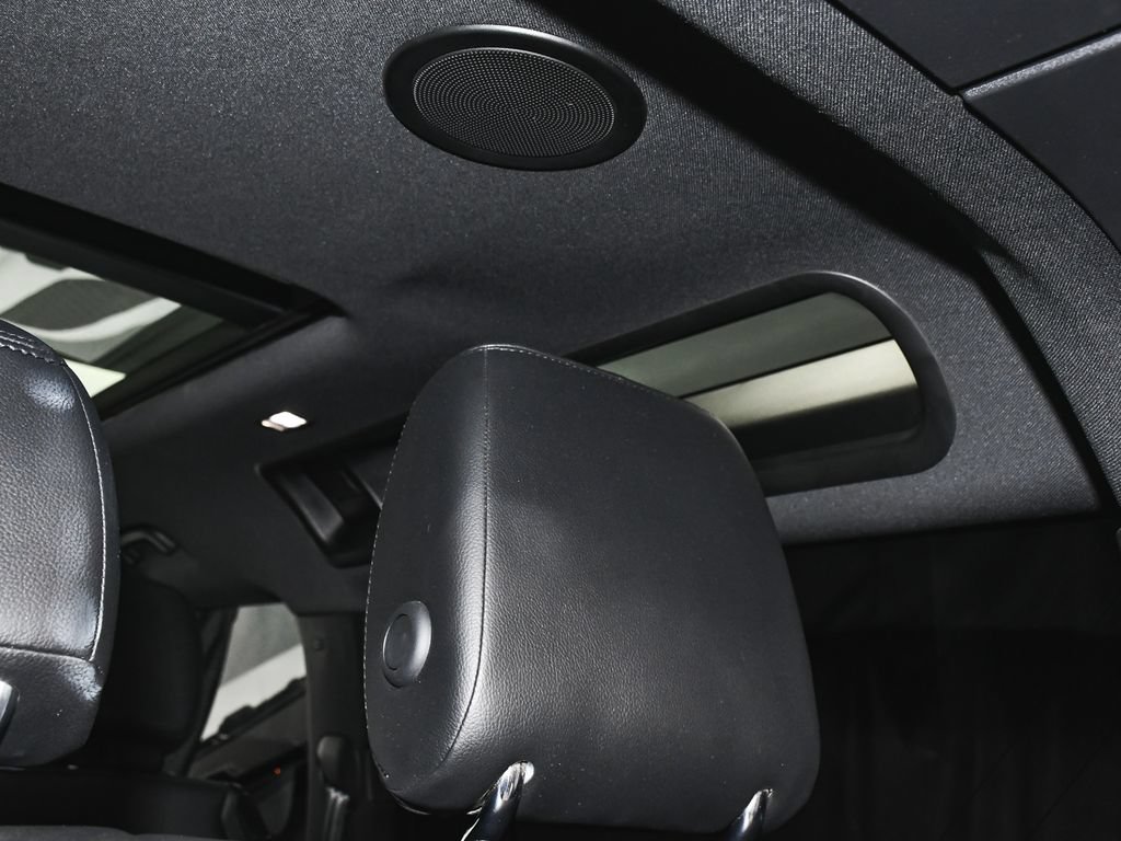 Used 2023 Land Rover Defender 90 X-Dynamic SE AWD/4WD image 67